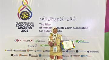 SMP TAJDID RAIH MEDALI EMAS DALAM LOMBA MUHAMMADIYAH EDUCATION AWARDS 